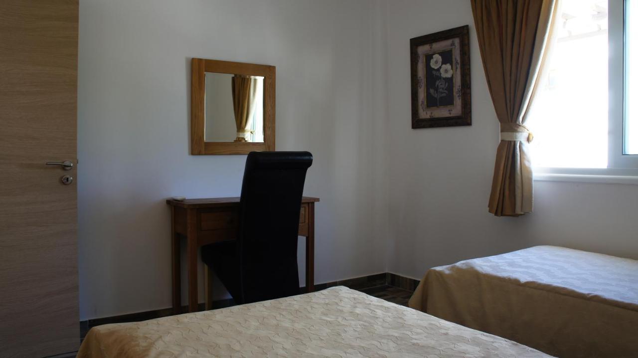 Limnaria Westpark 113 Appartement Paphos Buitenkant foto